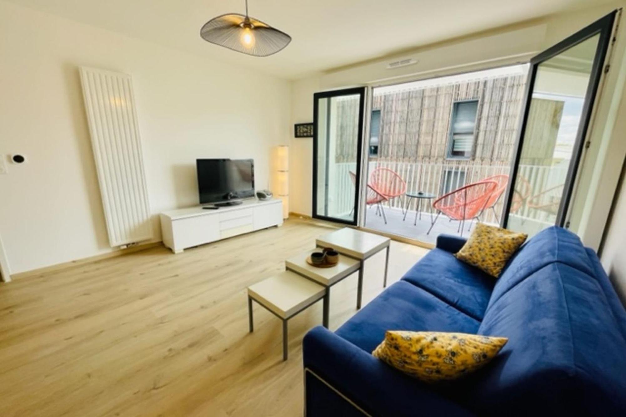 Апартаменти Charming New Flat With Balcony Ла-Рошель Екстер'єр фото