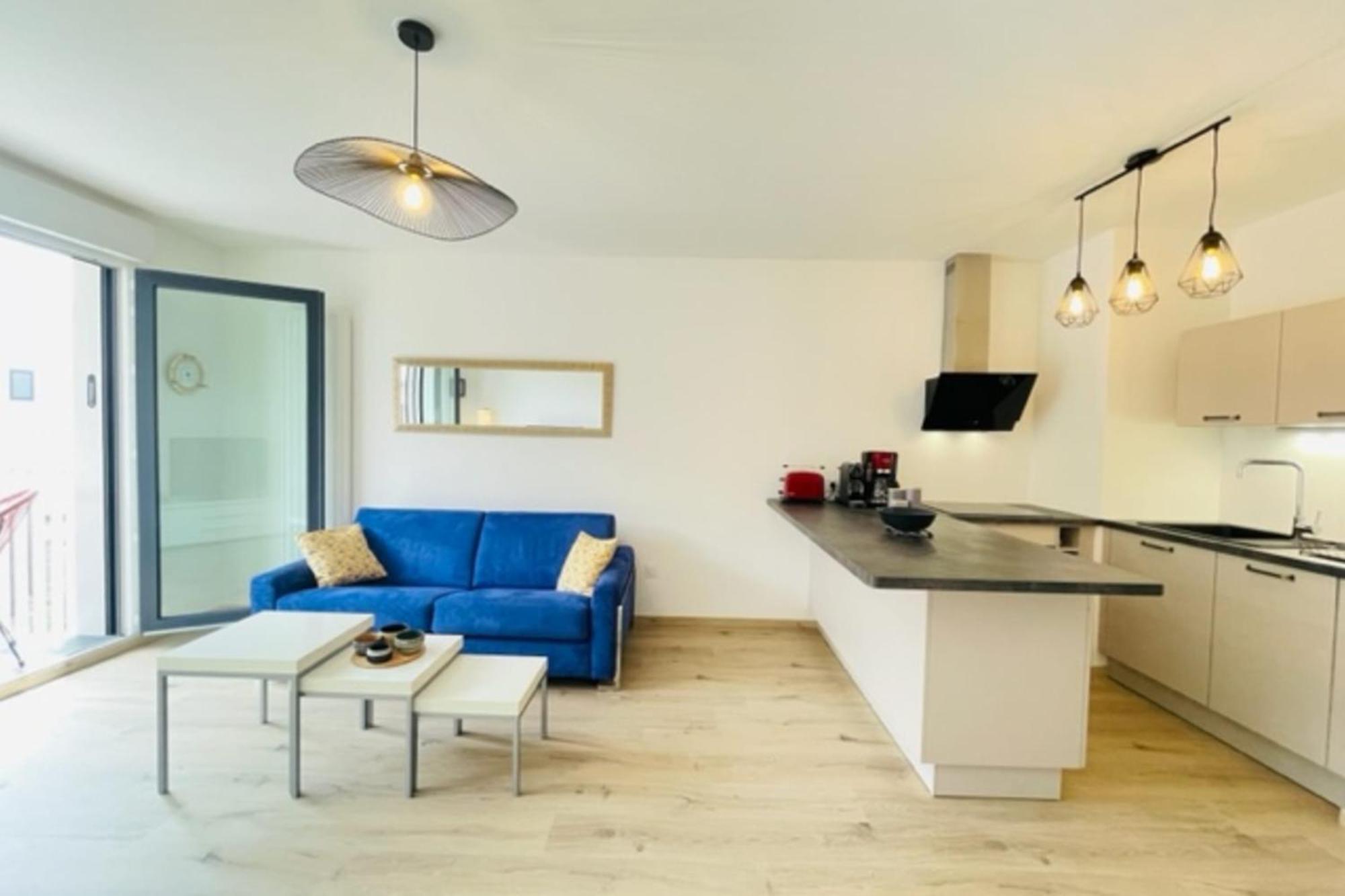 Апартаменти Charming New Flat With Balcony Ла-Рошель Екстер'єр фото